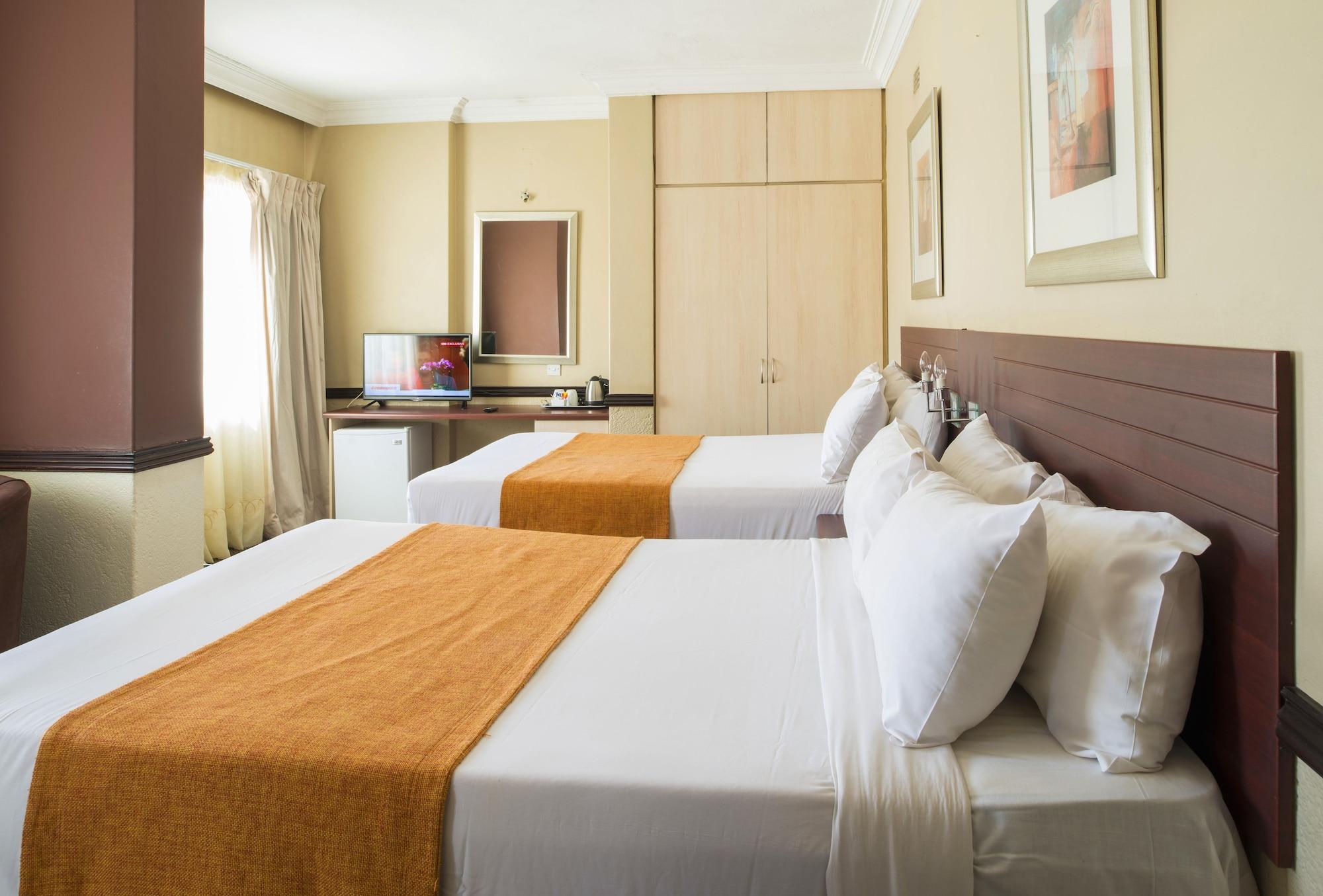 New Ambassador Hotel Χαράρε Εξωτερικό φωτογραφία